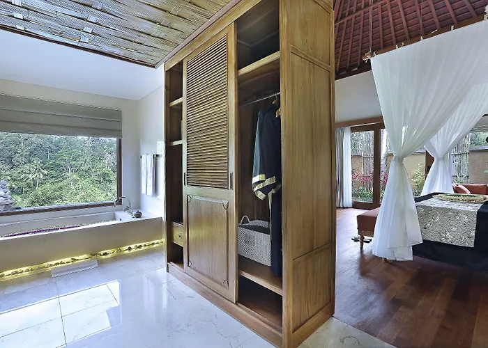 The Kayon Jungle リゾート 5*